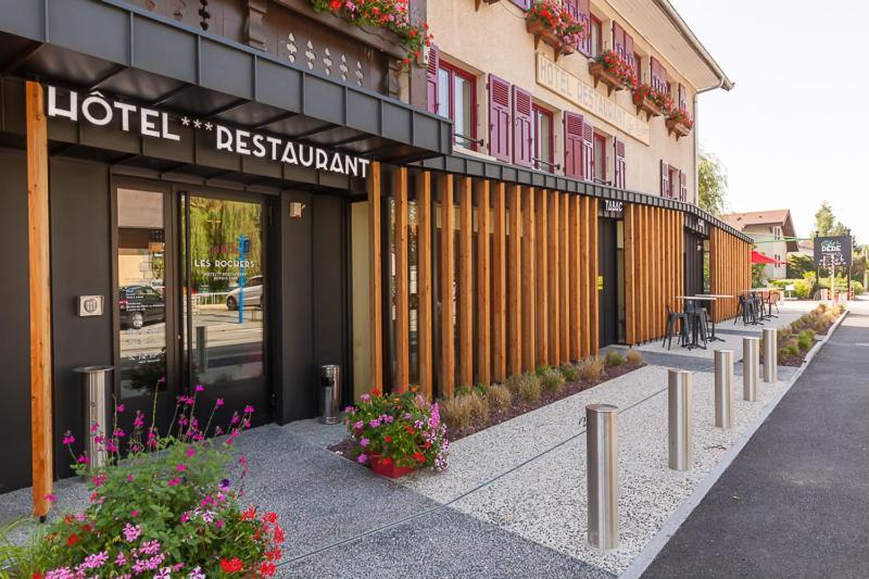 Hotel-Restaurant "Les Rochers" La Balme-de-Sillingy Exterior photo